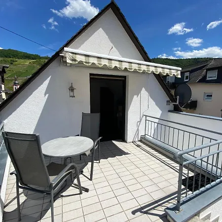 Apartment Ferienwohnung Rieslingliebe Zell